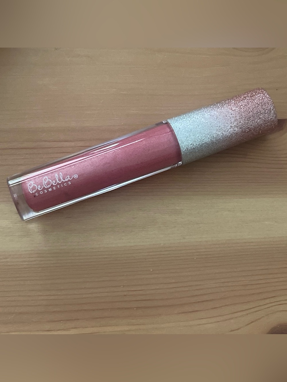 BeBella Cosmetics lip gloss in Flirtatious